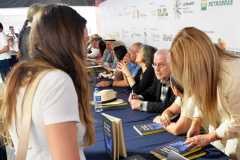 WhatsApp-Image-2025-11-11-at-21.33.37-2